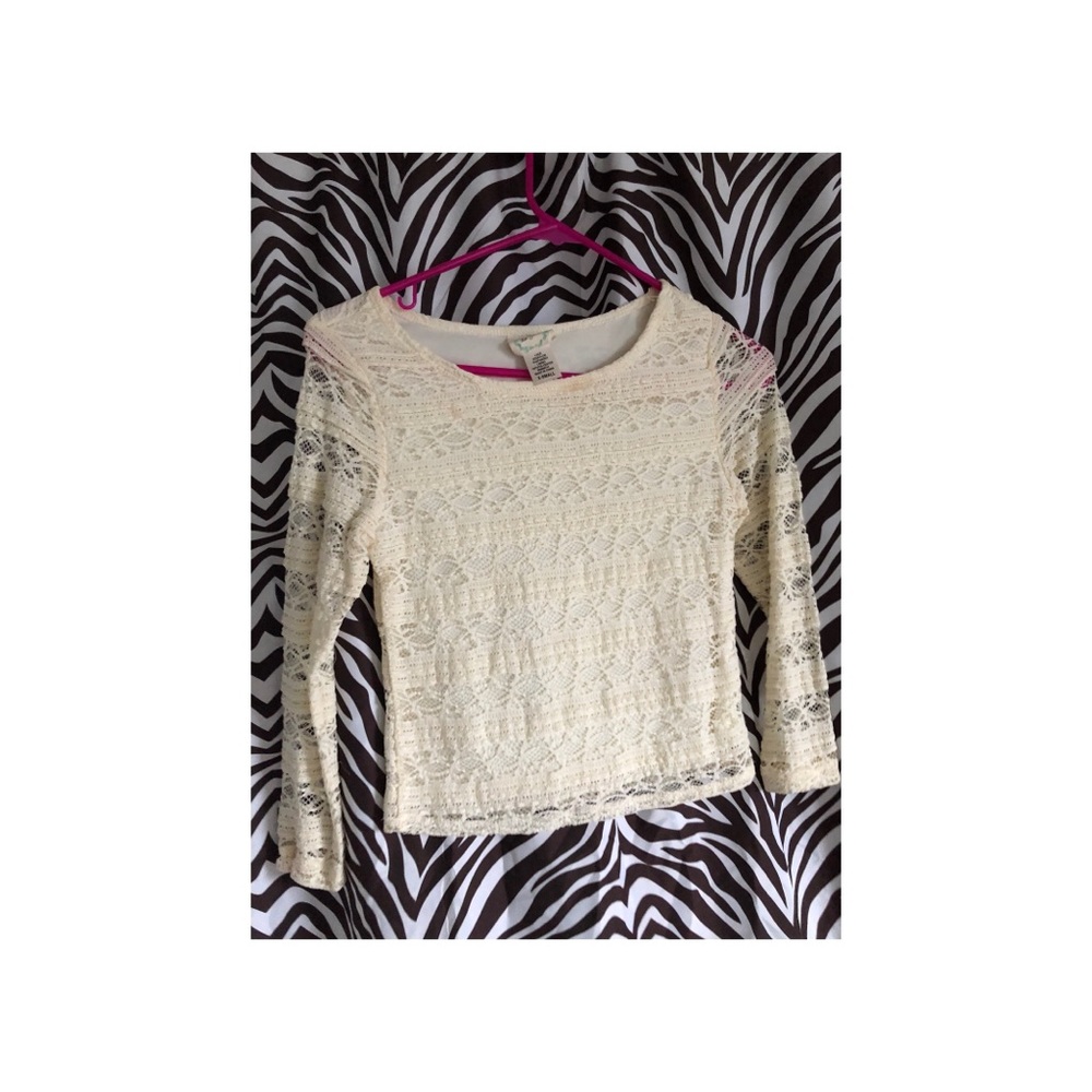 Whit Lace Crop Top